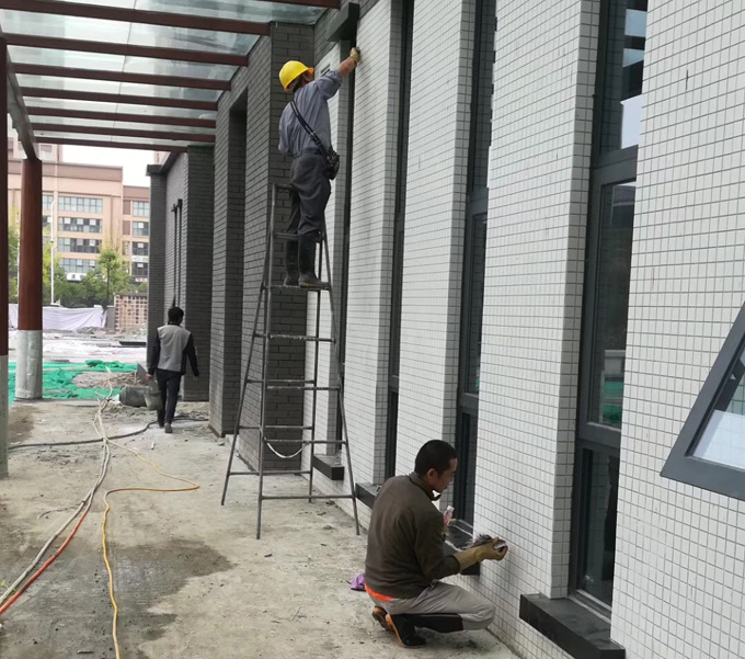 新樓盤新建筑外墻清洗、建筑清洗工作